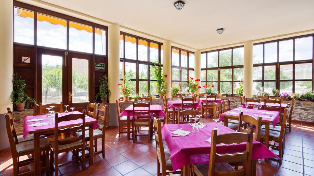 Labella Hostal Restaurante La Calahorra Kültér fotó